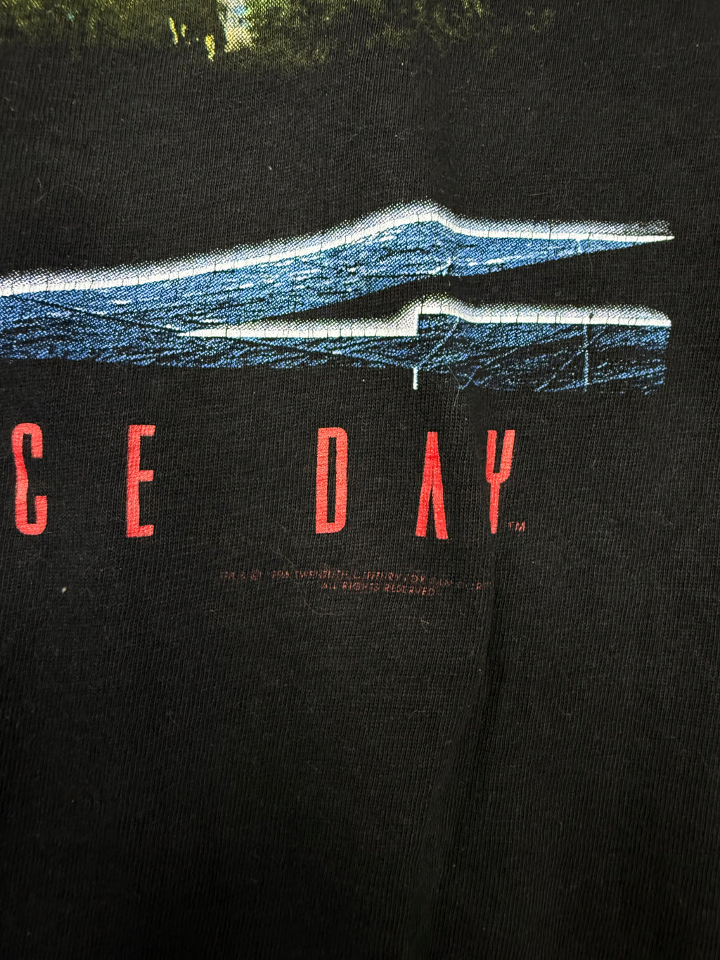 Vintage 1996 Independence Day Movie Tshirt