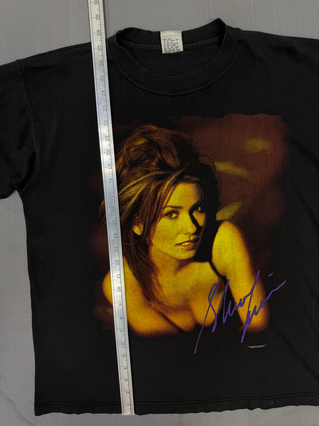 Vintage 1998 Shania Twain Graphic Tshirt