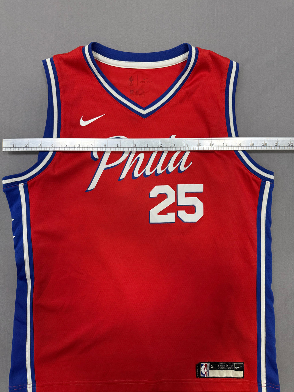 Nike Philadelphia 76ers Ben Simmons NBA jersey