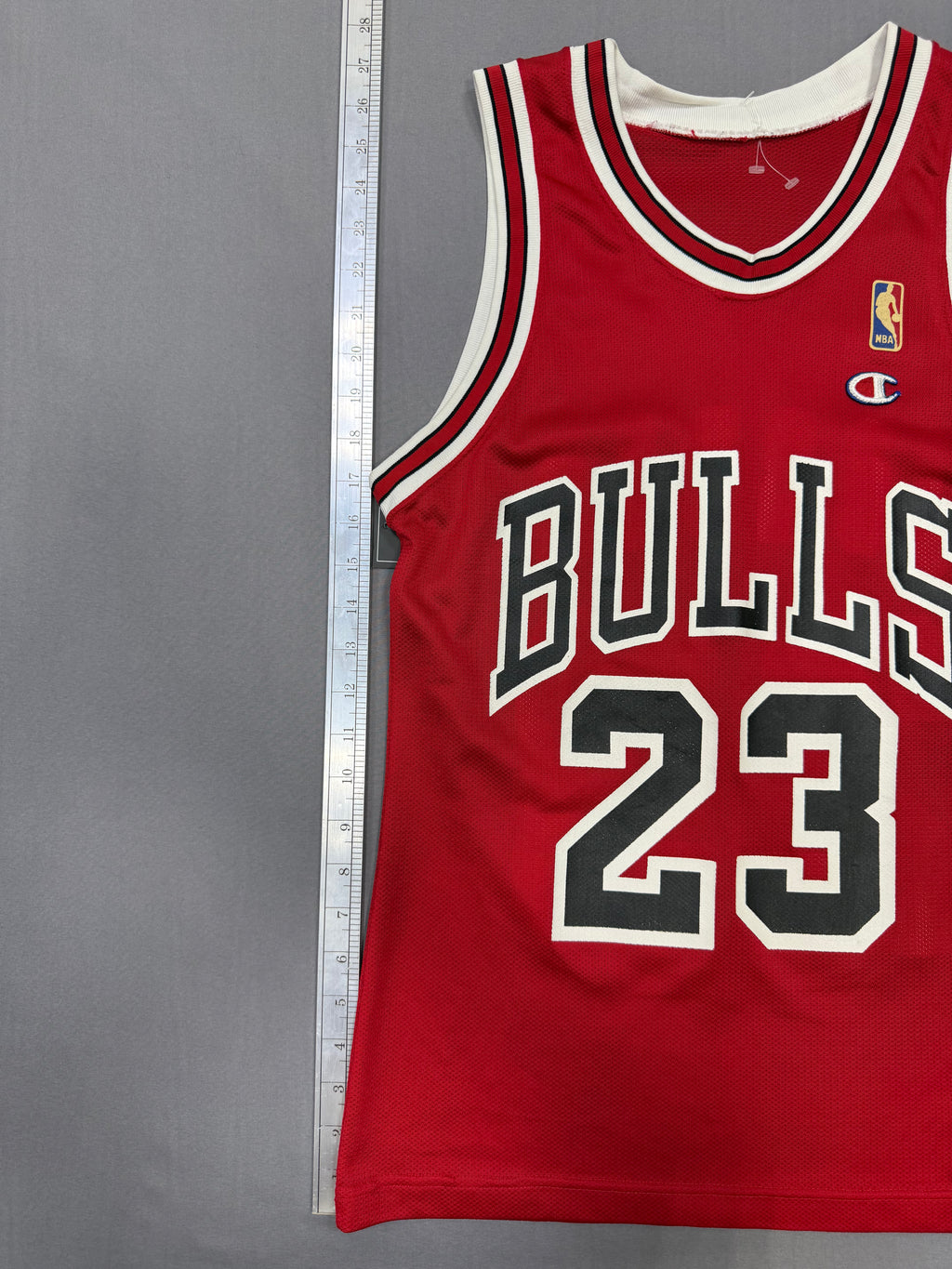 Vintage 1990s Champion Chicago Bullls michael jordan JErsey