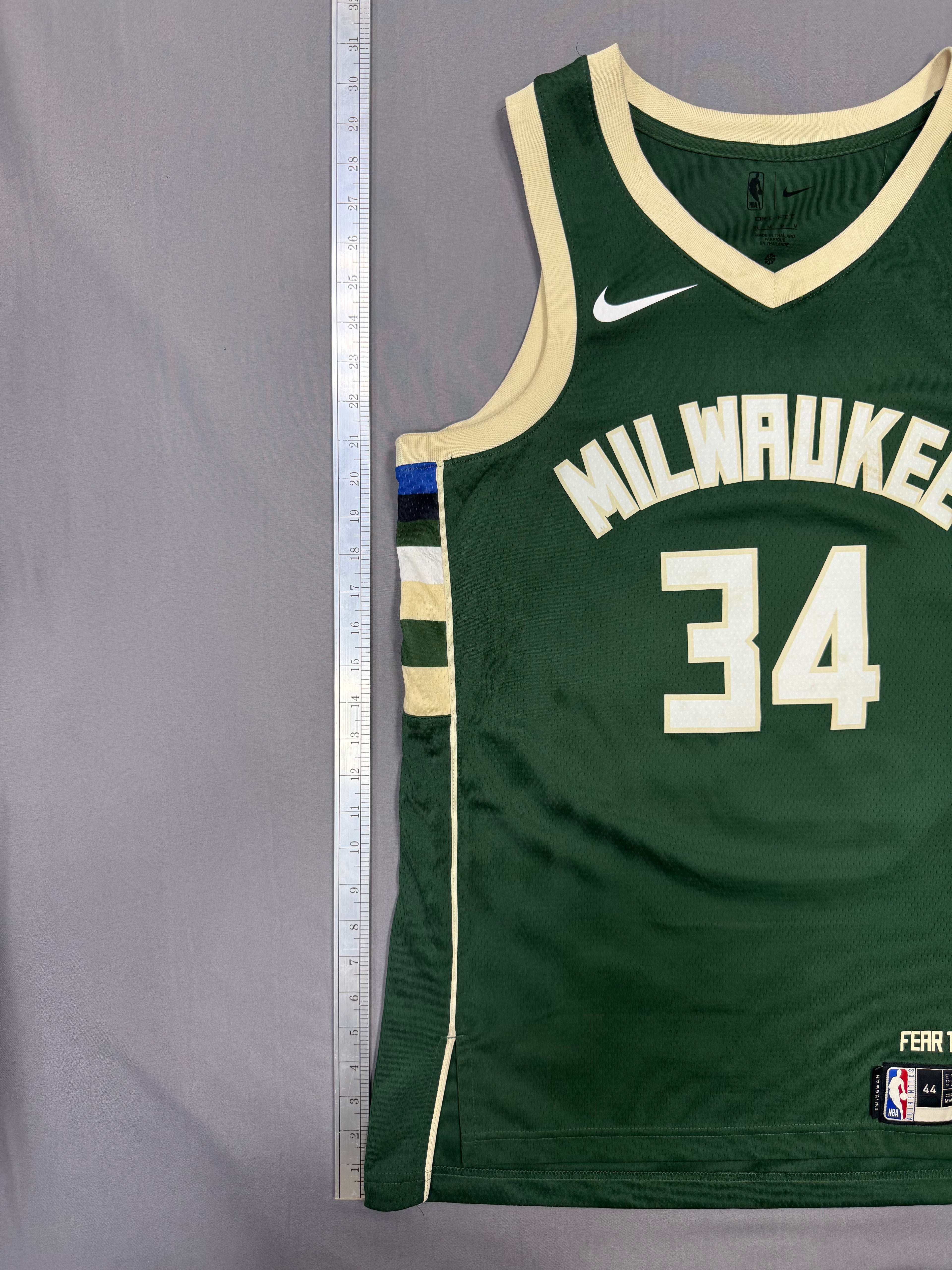 milwaukee bucks Giannis antetokounmpo jersey